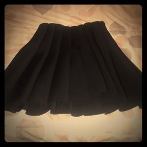 It’s a black Skirt